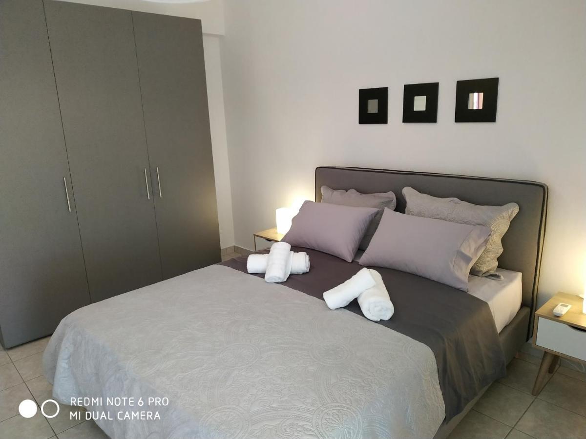 Cosi Apartment Paralia Dionisiou Exterior foto